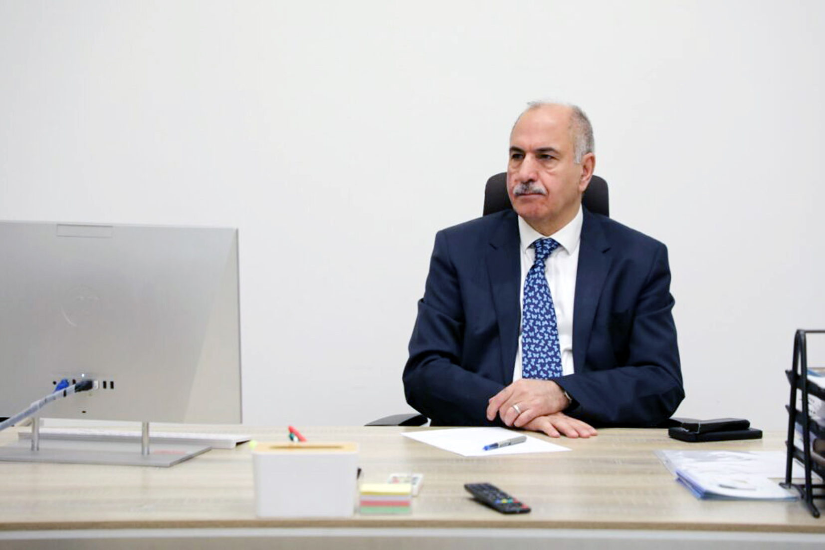 مراقبة الأوضاع، من مقهى في خانقين إلى درس سياسي